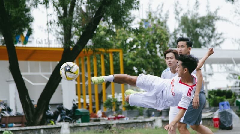 德国杯决赛:拜仁攻防压制力或成胜负手,斯图加特反击效率定乾坤 德国杯决赛:拜仁攻防压制力或成胜负手,斯图加特反击效率定乾坤